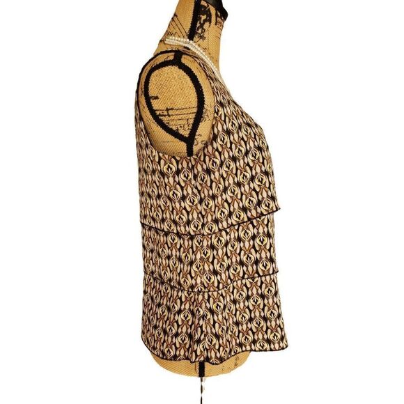 Woman's Sleeveless Blouse Tier Layered Geometric Print Dressy Shell Size 8 NWOT - Picture 3 of 7